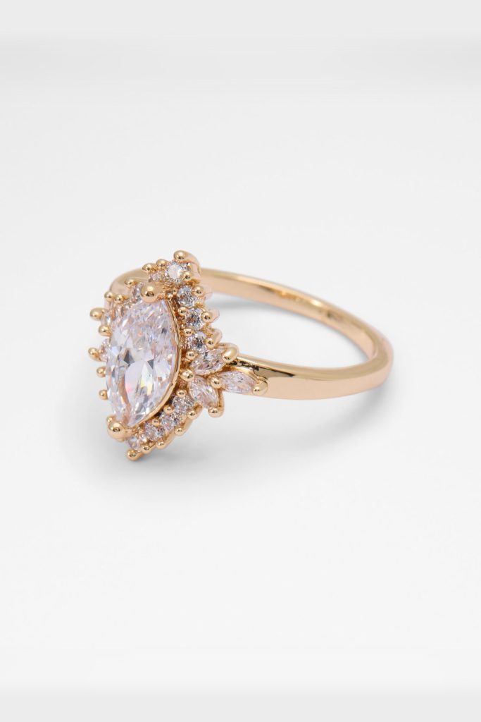 انگشتر زنانه طرح جدید